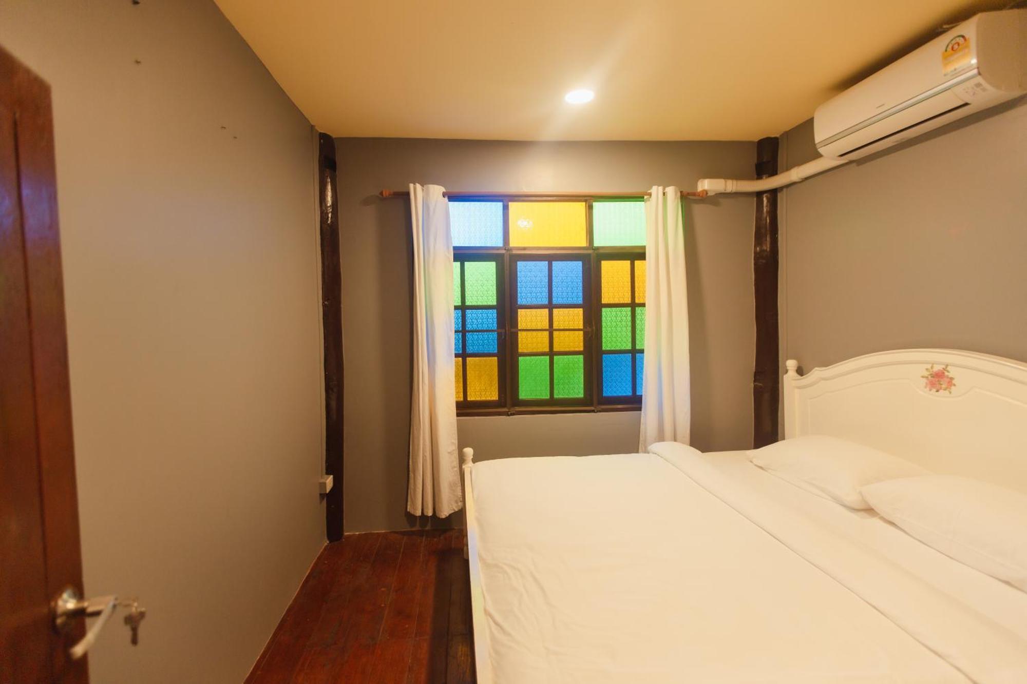 Agga Cnx Hostel Chiang Mai Esterno foto