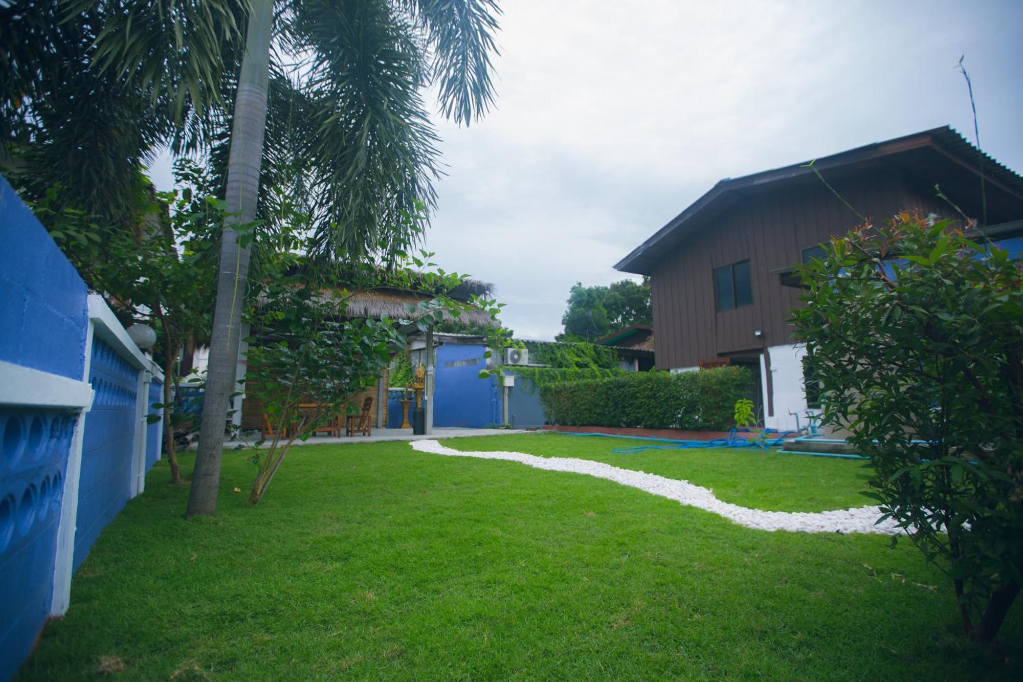 Agga Cnx Hostel Chiang Mai Esterno foto